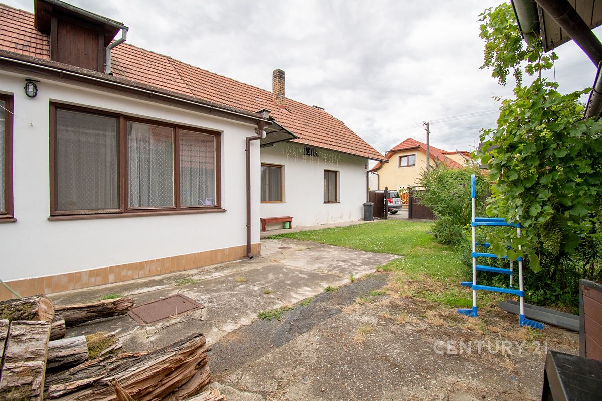 Prodej rodinného domu 105 m², pozemek 1000 m² – fotografie 4