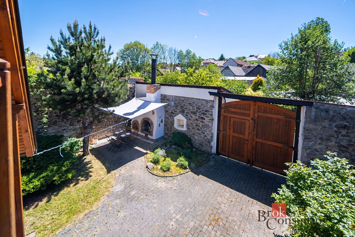 Prodej rodinného domu 176 m², pozemek 604 m² – fotografie 4