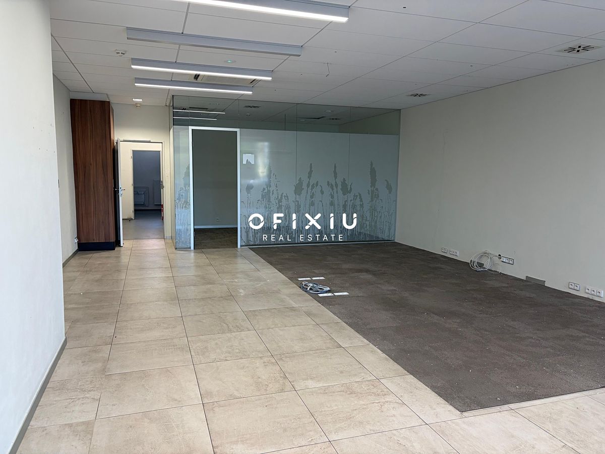 Pronájem obchodního prostoru 118 m² – fotografie 4