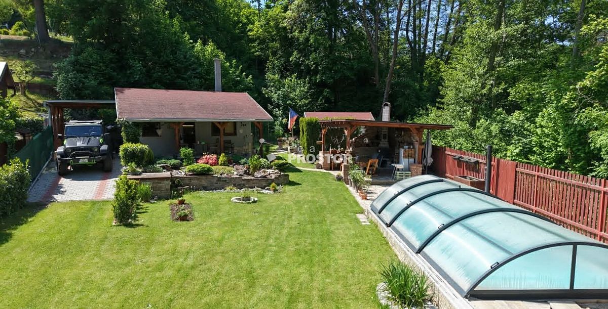 Prodej rodinného domu 55 m², pozemek 588 m², Velké Březno – fotka 1 z 3