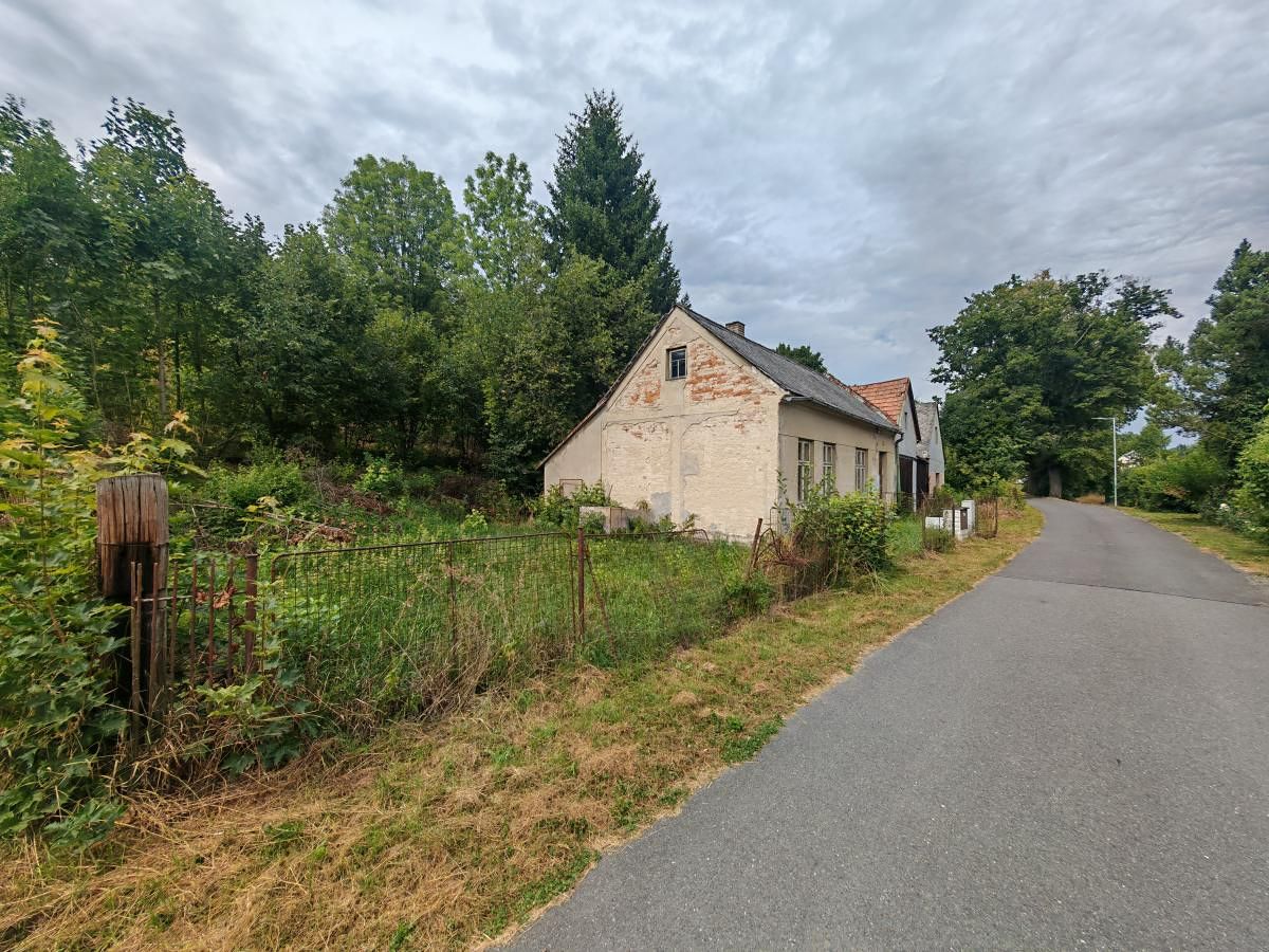 Prodej rodinného domu 108 m², pozemek 751 m² – fotografie 4