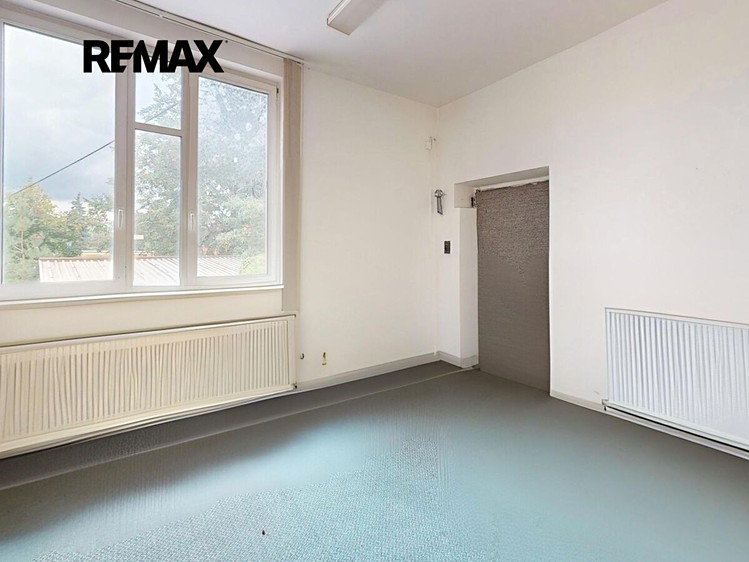 Комерційне приміщення в оренду, 186 м² (22 з 26)