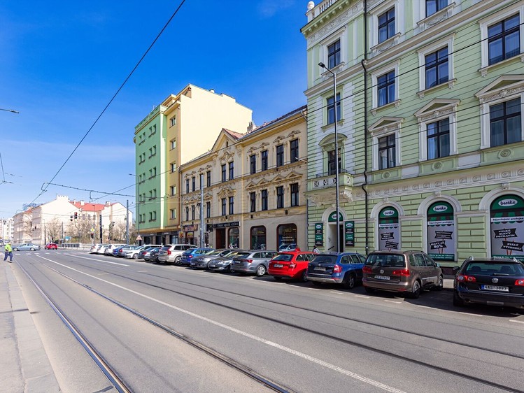 Комерційне приміщення на продаж, 185 м² (14 з 15)