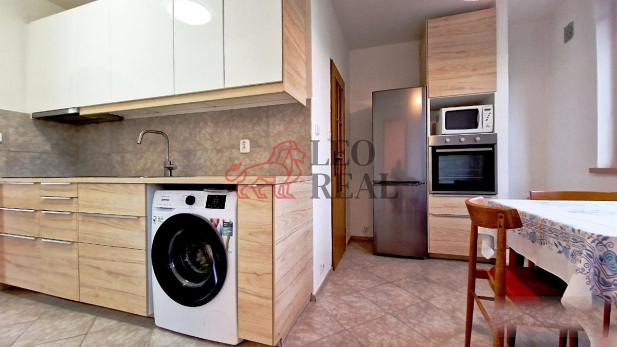 Pronájem bytu 3+1 73 m² – fotografie 4