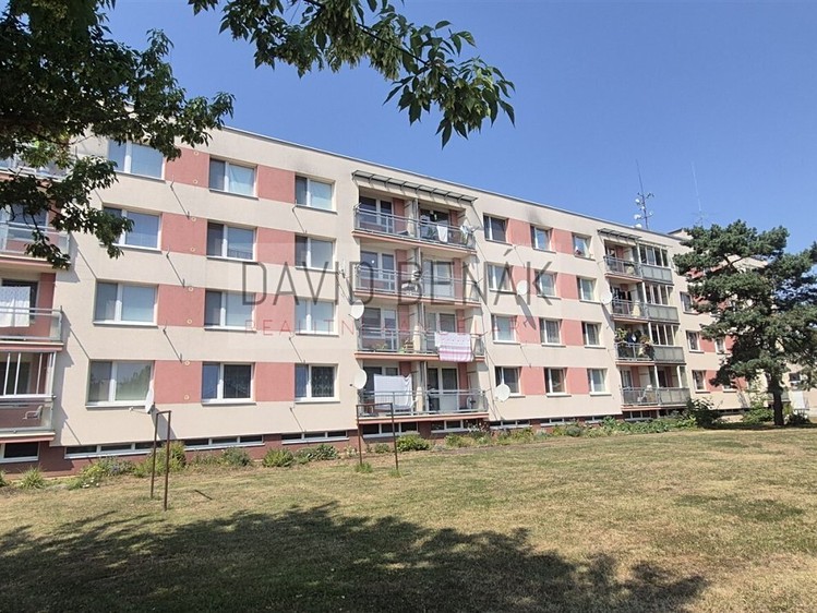 Prodej bytu 1+1, 37 m² (1 z 20)