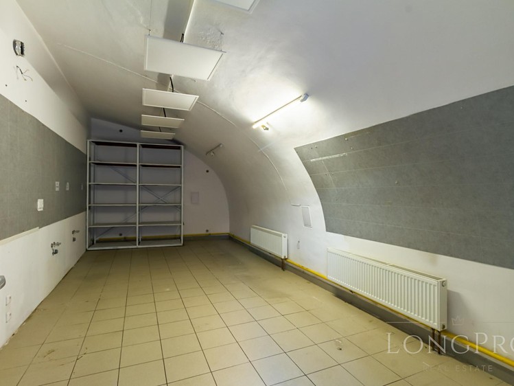 Комерційне приміщення в оренду, 170 м² (11 з 20)