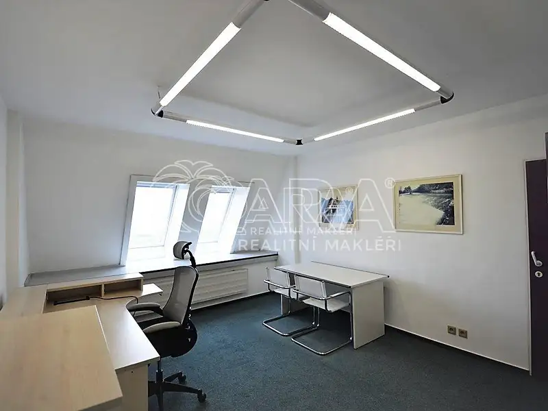 Pronájem kanceláře 17 m², Kosmonosy – náhled fotky 2