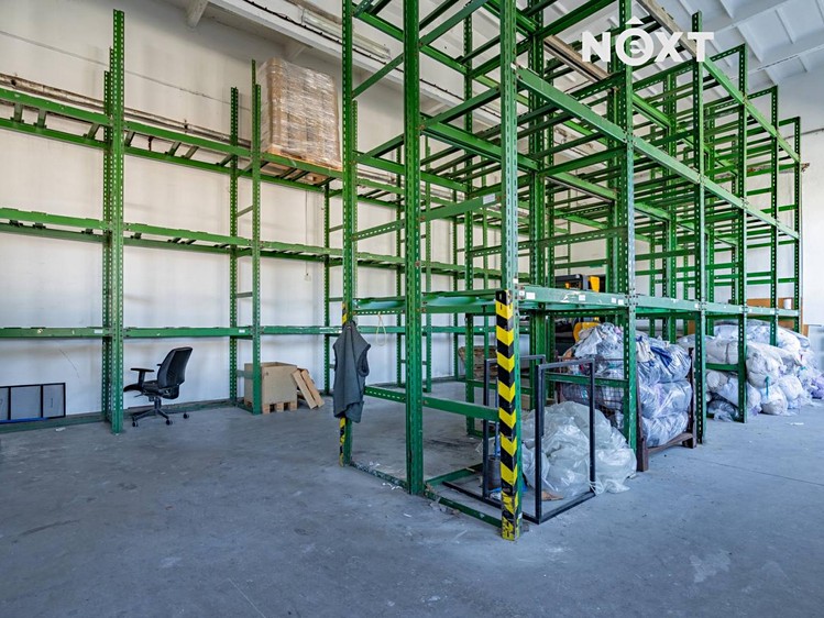 Комерційне приміщення в оренду, 6 054 м² (26 з 30)