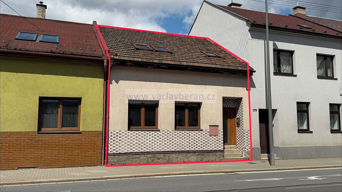 Prodej rodinného domu 146 m², pozemek 200 m²