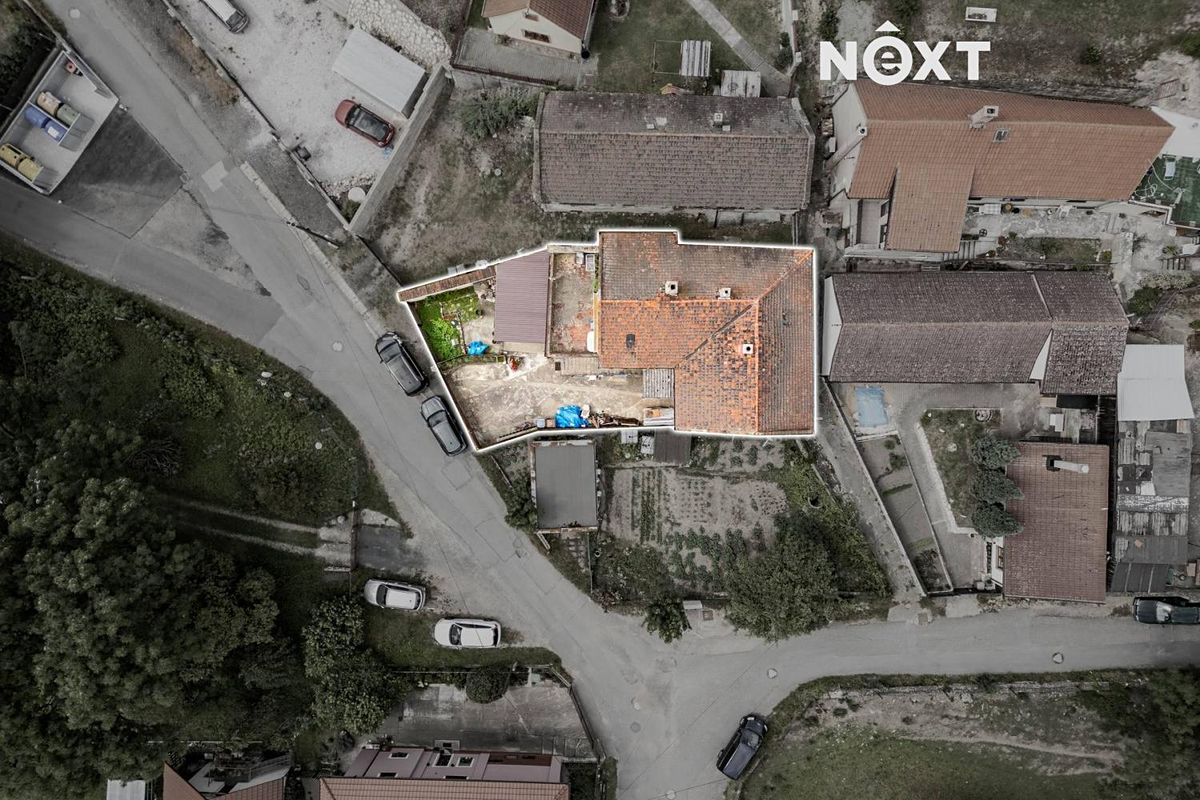 Prodej rodinného domu 83 m², pozemek 331 m² – fotografie 2