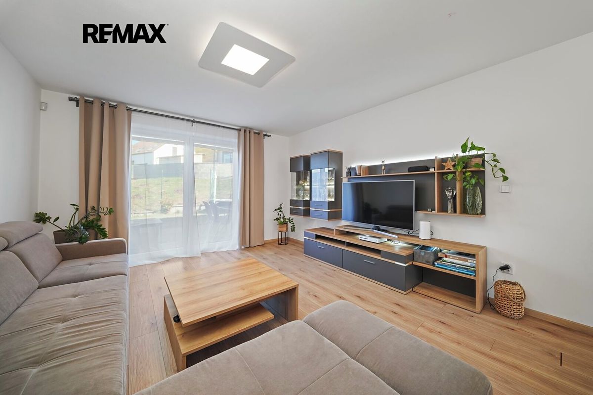 Prodej rodinného domu 151 m², pozemek 201 m² – fotografie 4