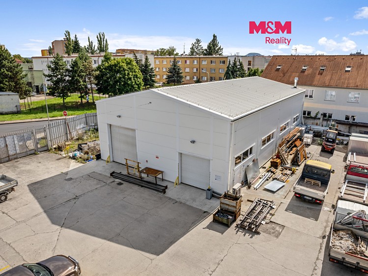 Комерційне приміщення на продаж, 2 882 м² (1 з 30)