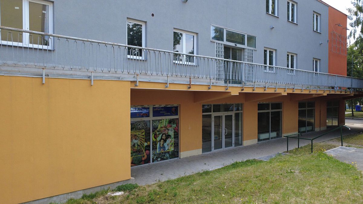 Pronájem obchodního prostoru 180 m² – fotografie 2