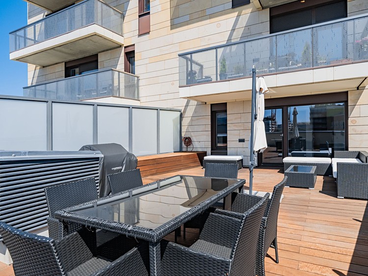 Квартира 3+kk в оренду, 96 м² (5 з 35)