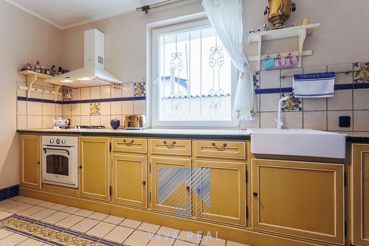 Prodej rodinného domu 136 m², pozemek 304 m² – fotografie 4