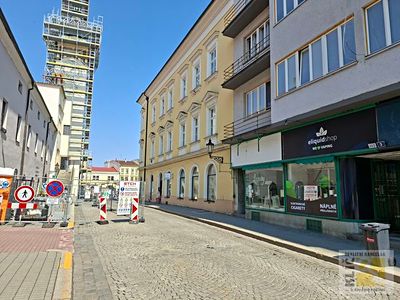 Pronájem obchodního prostoru 70 m²