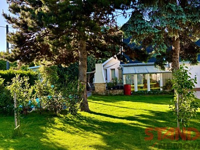 Prodej  rodinného domu 207 m², pozemek 1 063 m²