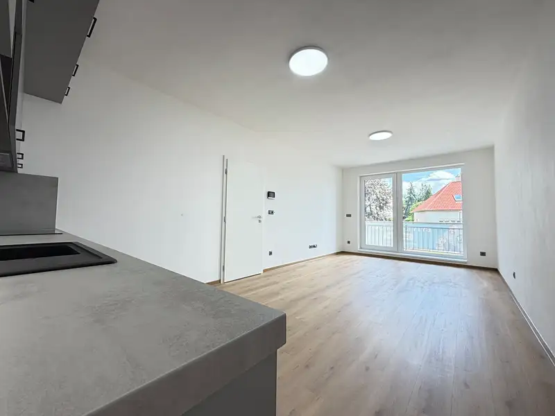 Pronájem bytu 2+kk 48 m², Napajedla – náhled fotky 1