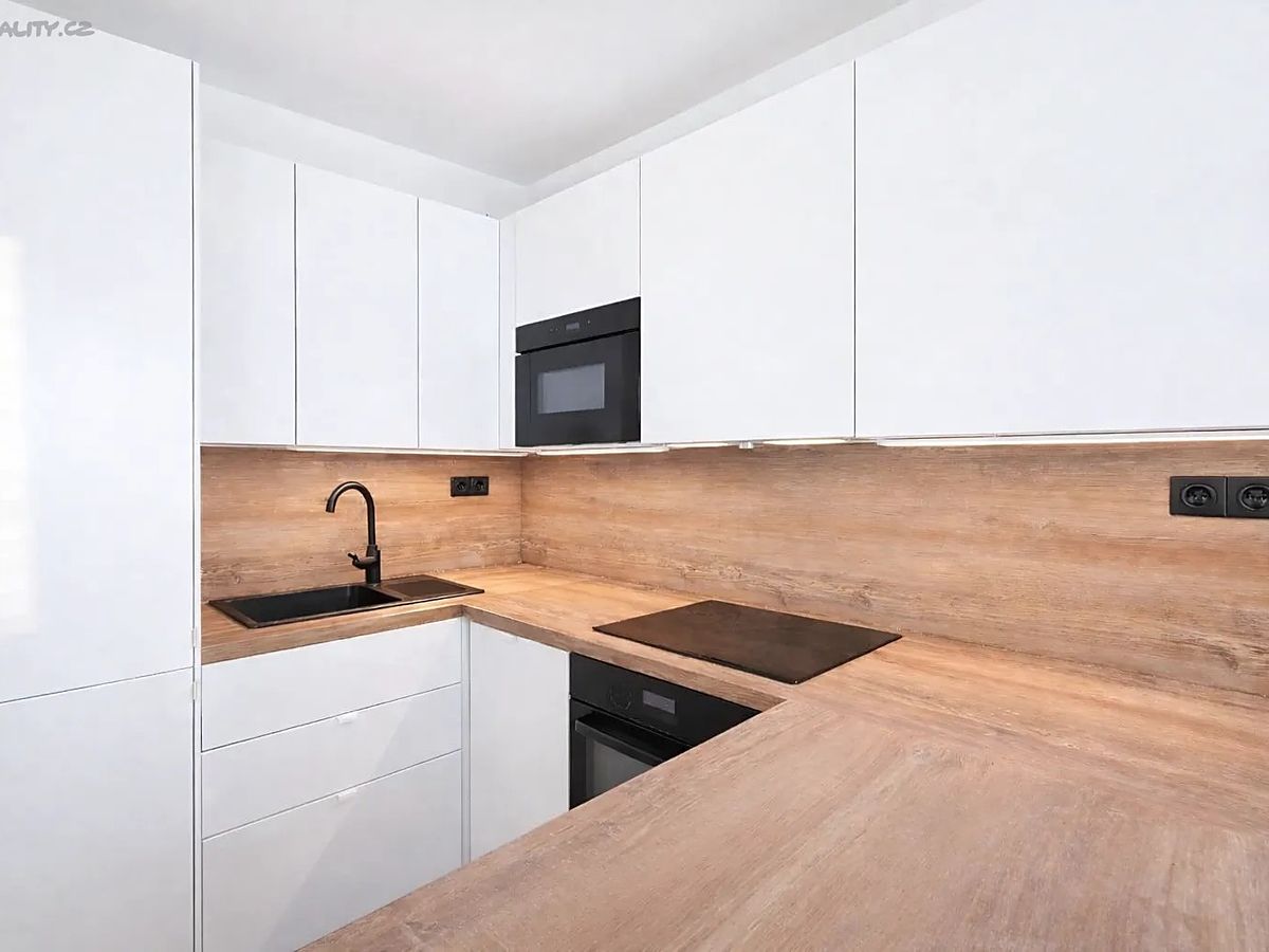 Prodej bytu 2+kk 47 m² – fotografie 2