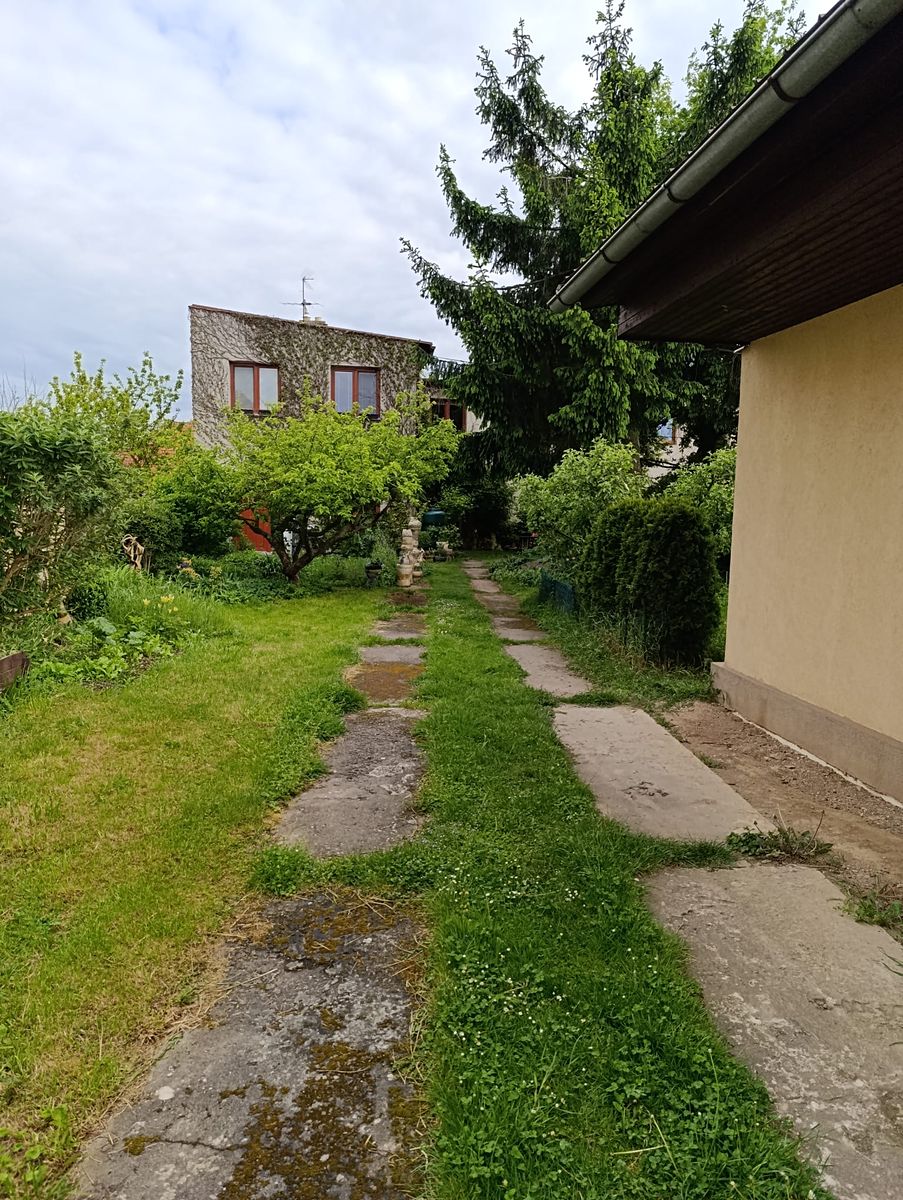 Prodej rodinného domu 205 m², pozemek 357 m² – fotografie 5