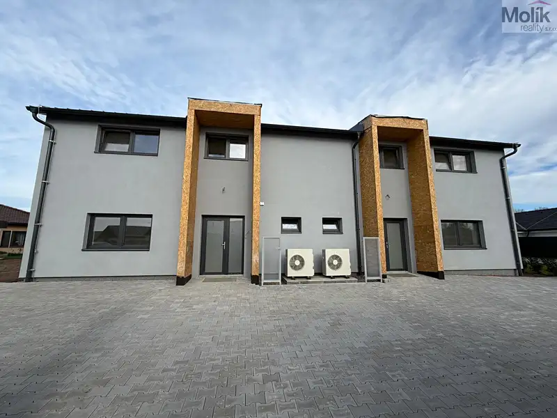Pronájem rodinného domu 156 m², pozemek 352 m², Most – náhled fotky 2