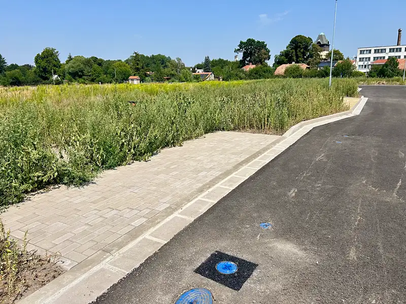 Prodej stavebního pozemku 1057 m², Dašice – náhled fotky 3