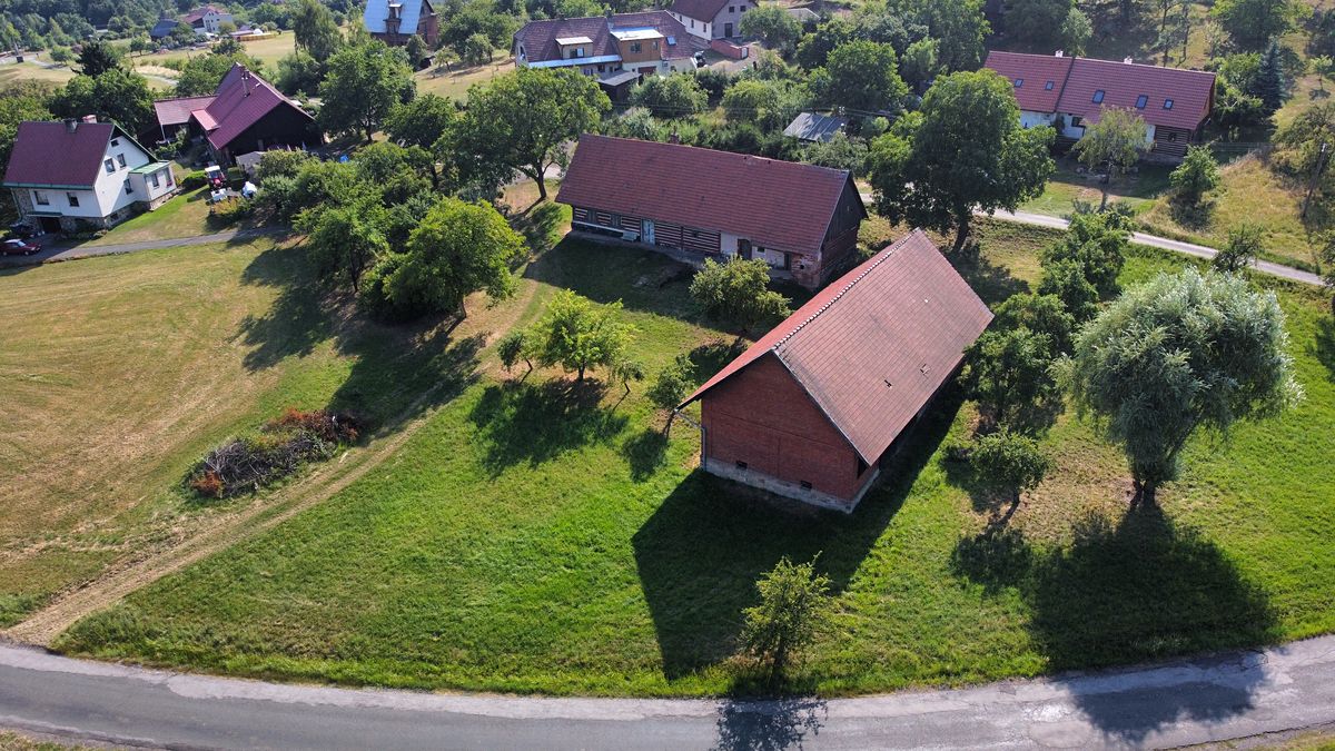 Prodej zemědělské usedlosti 650 m², pozemek 9782 m² – fotografie 2