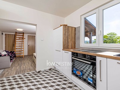 Prodej  chaty 33 m², pozemek 640 m²