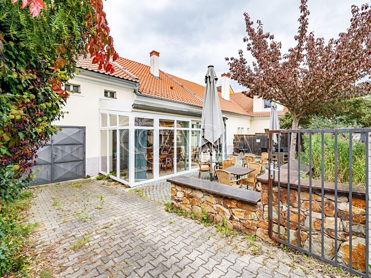 Prodej domu, 377 m² (13 z 29)
