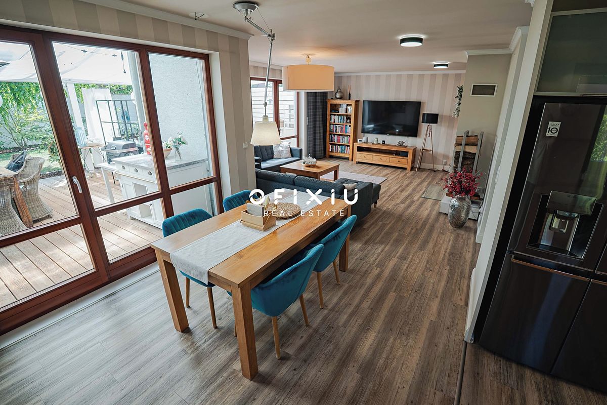 Prodej rodinného domu 145 m², pozemek 384 m² – fotografie 4