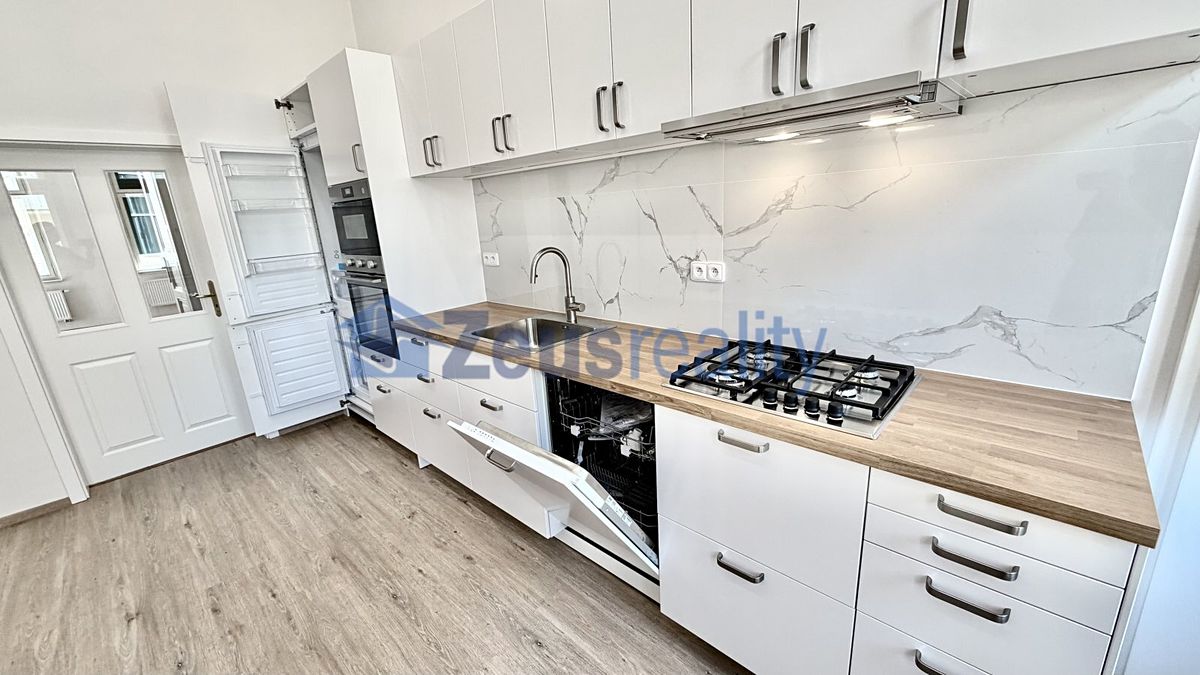 Pronájem bytu 4+1 119 m²