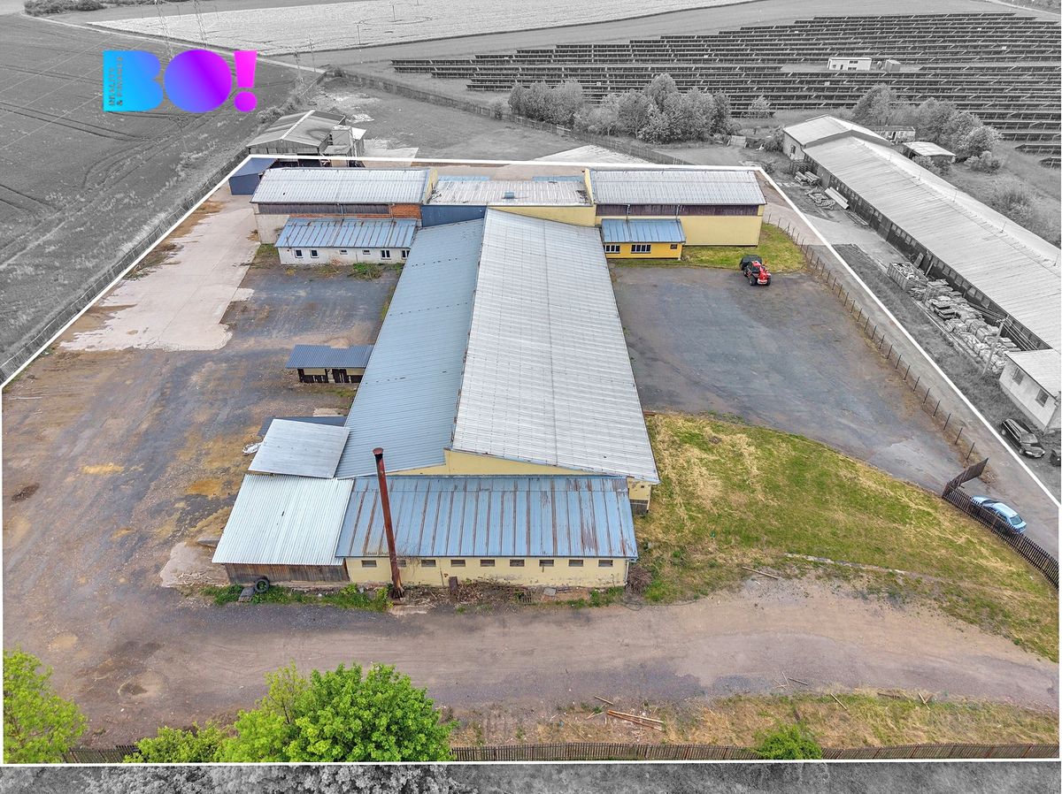 Pronájem výrobní haly, prostoru 2657 m²