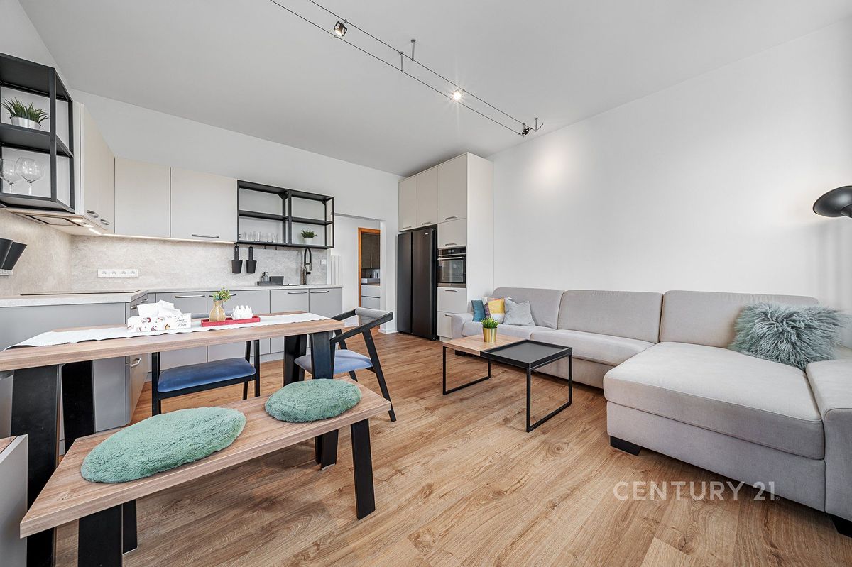 Pronájem bytu 2+kk 54 m² – fotografie 4