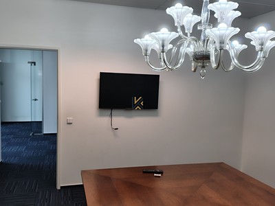 Комерційне приміщення в оренду, 142 м² (3 з 13)