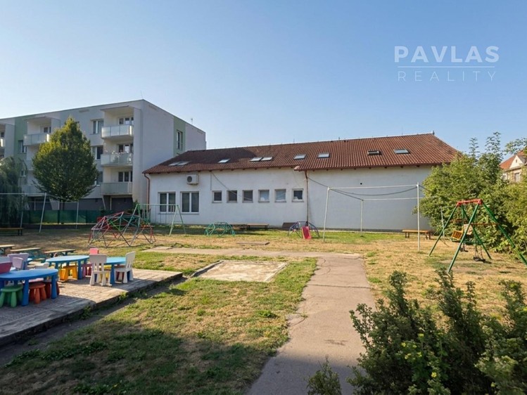 Комерційне приміщення в оренду, 1 000 м² (4 з 9)