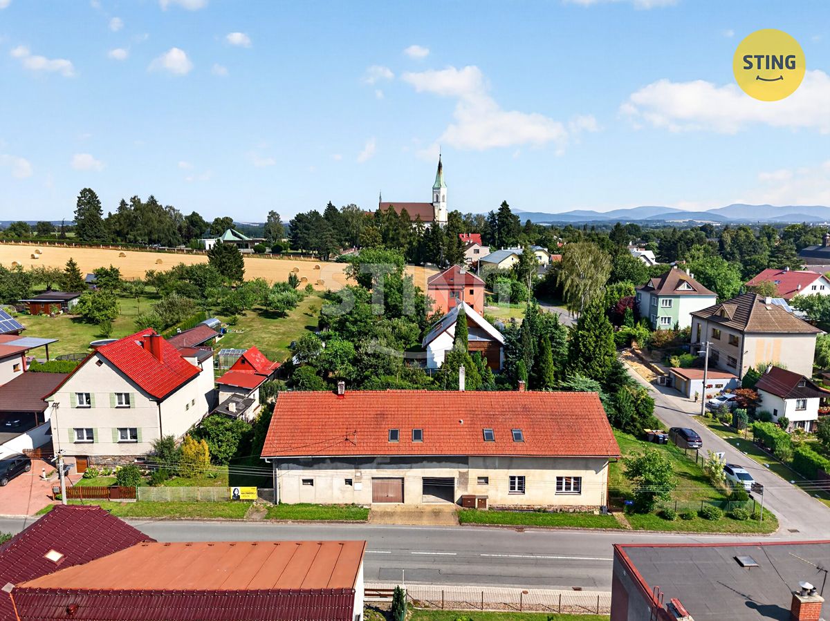 Prodej rodinného domu 318 m², pozemek 931 m² – fotografie 5