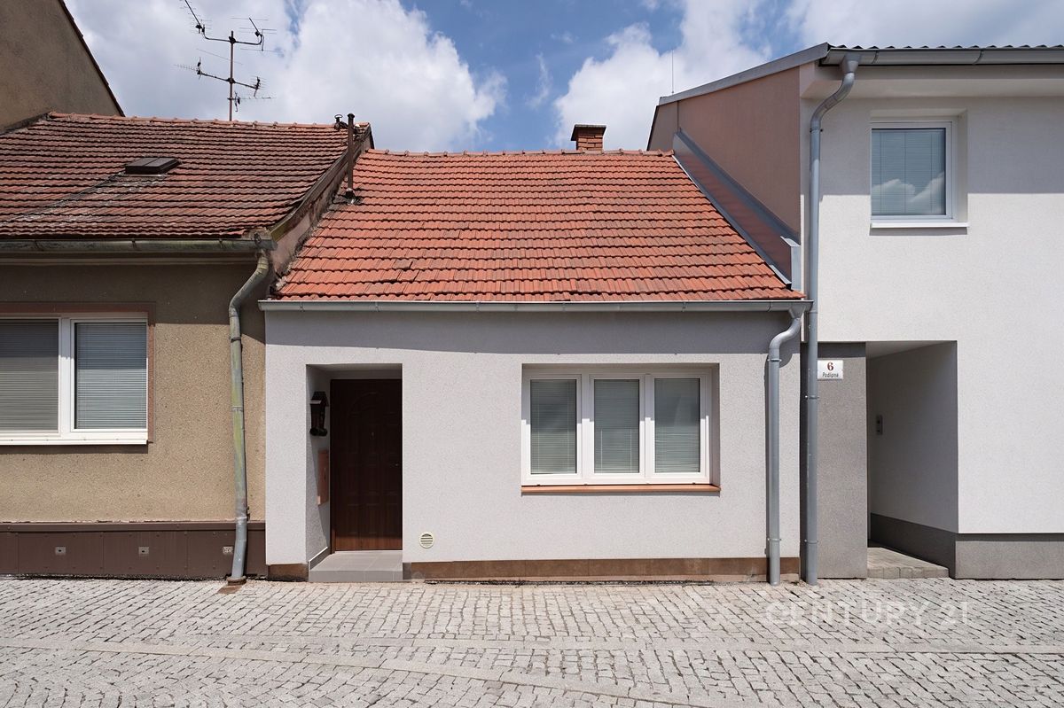 Prodej rodinného domu 57 m², pozemek 122 m²