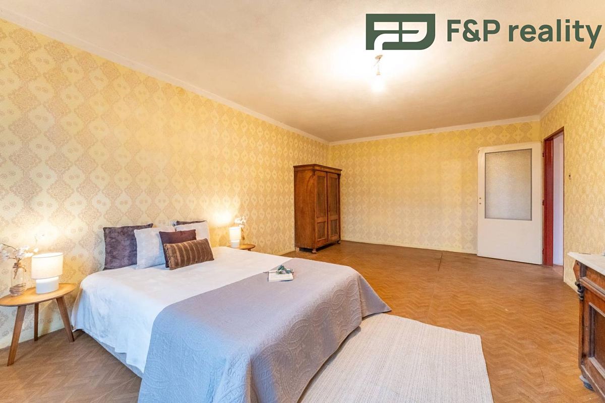 Prodej rodinného domu 175 m², pozemek 755 m² – fotografie 3
