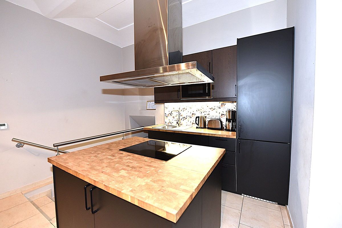 Prodej bytu 6 pokojů a více 224 m² – fotografie 4