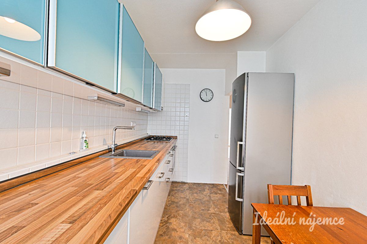 Pronájem bytu 4+1 77 m² – fotografie 3