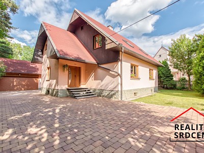 Prodej  rodinného domu 170 m², pozemek 921 m²