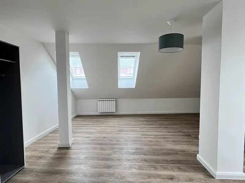 Prodej bytu 1+kk 56 m², Praha – náhled fotky 3