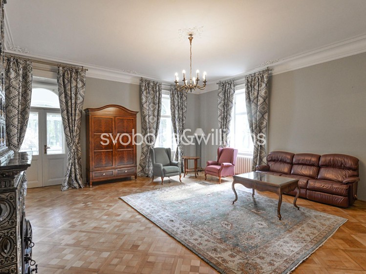 Haus zur Miete, 827 m² (12 von 30)