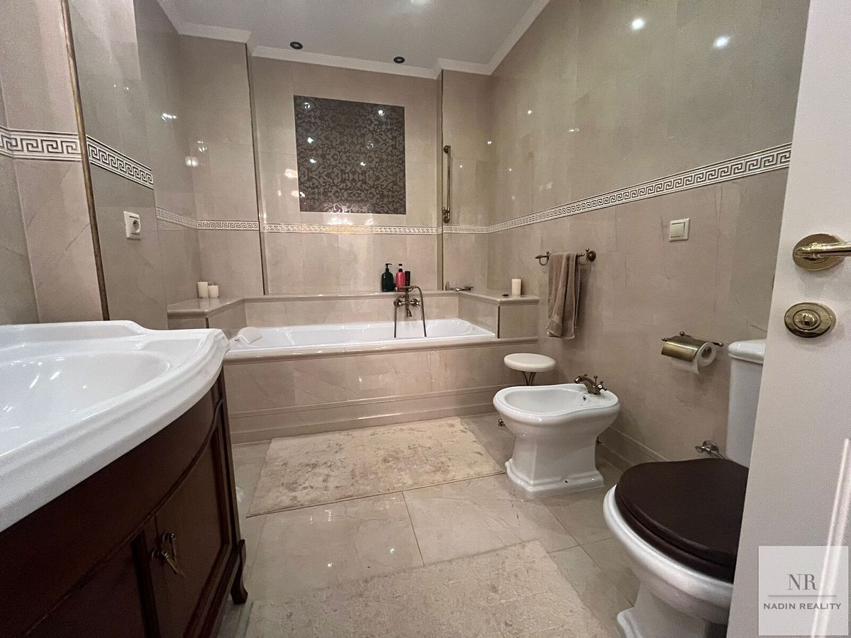 Pronájem bytu 3+kk 134 m² – fotografie 5