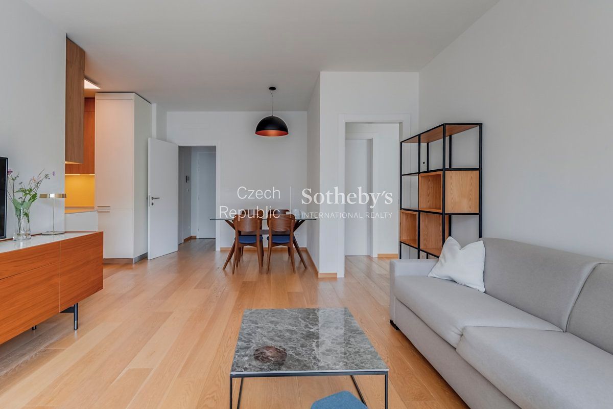 Pronájem bytu 2+kk 78 m² – fotografie 4