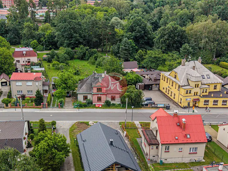 Prodej rodinného domu 180 m², pozemek 1734 m², Karviná – náhled fotky 2