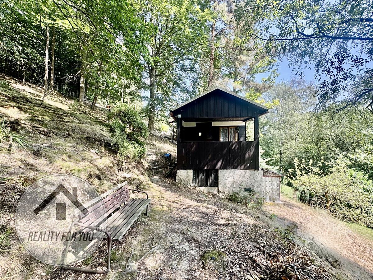 Prodej chaty 24 m², pozemek 1236 m² – fotografie 2