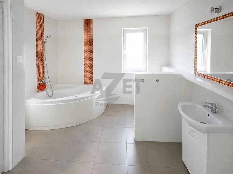 Prodej činžovního domu 472 m², Český Těšín – náhled fotky 3