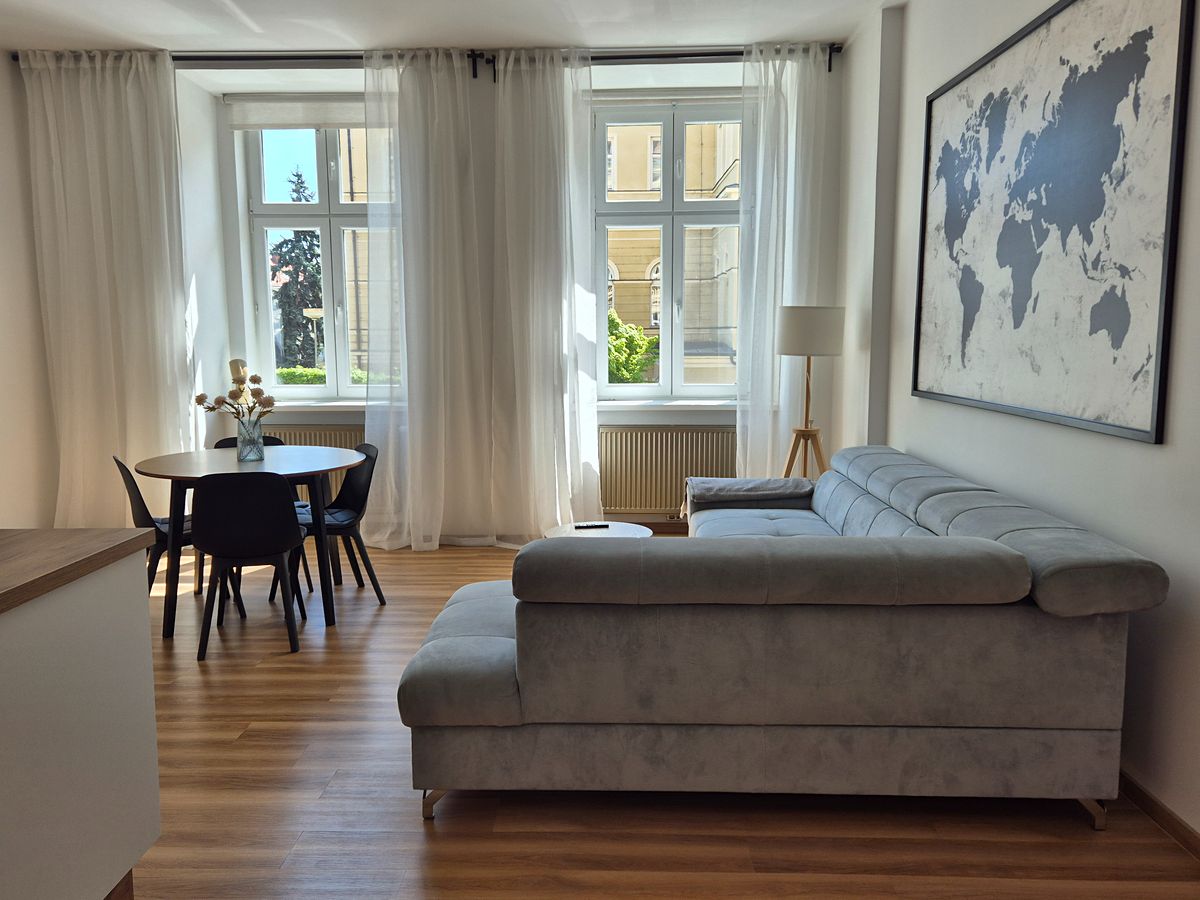 Pronájem bytu 3+kk 75 m² – fotografie 2