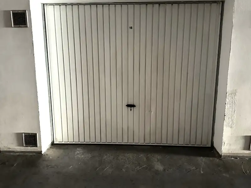 Prodej garáže 17 m², Zlín – náhled fotky 3